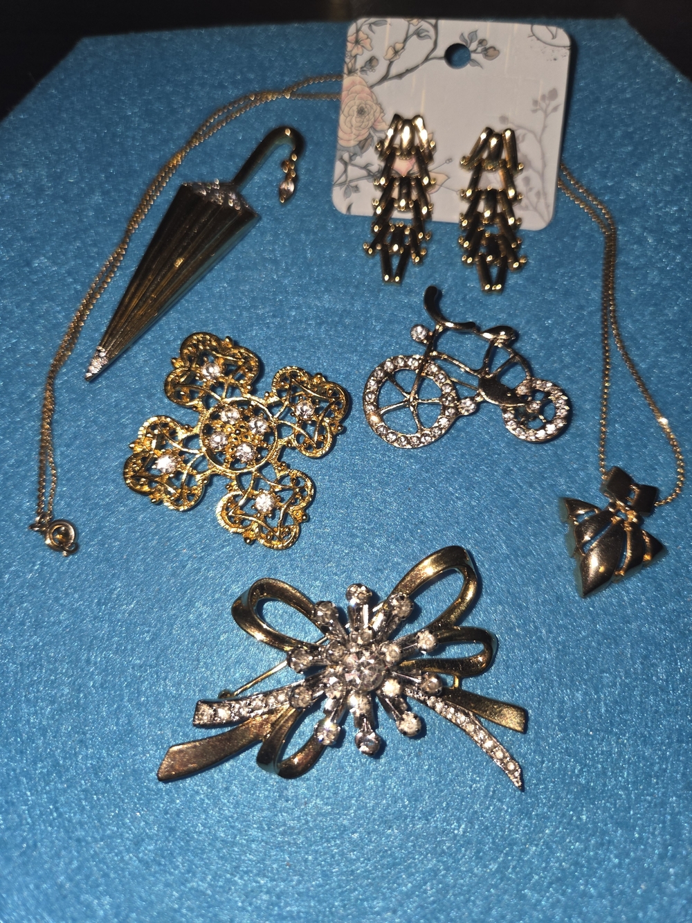 Gold-tone BUNDLE